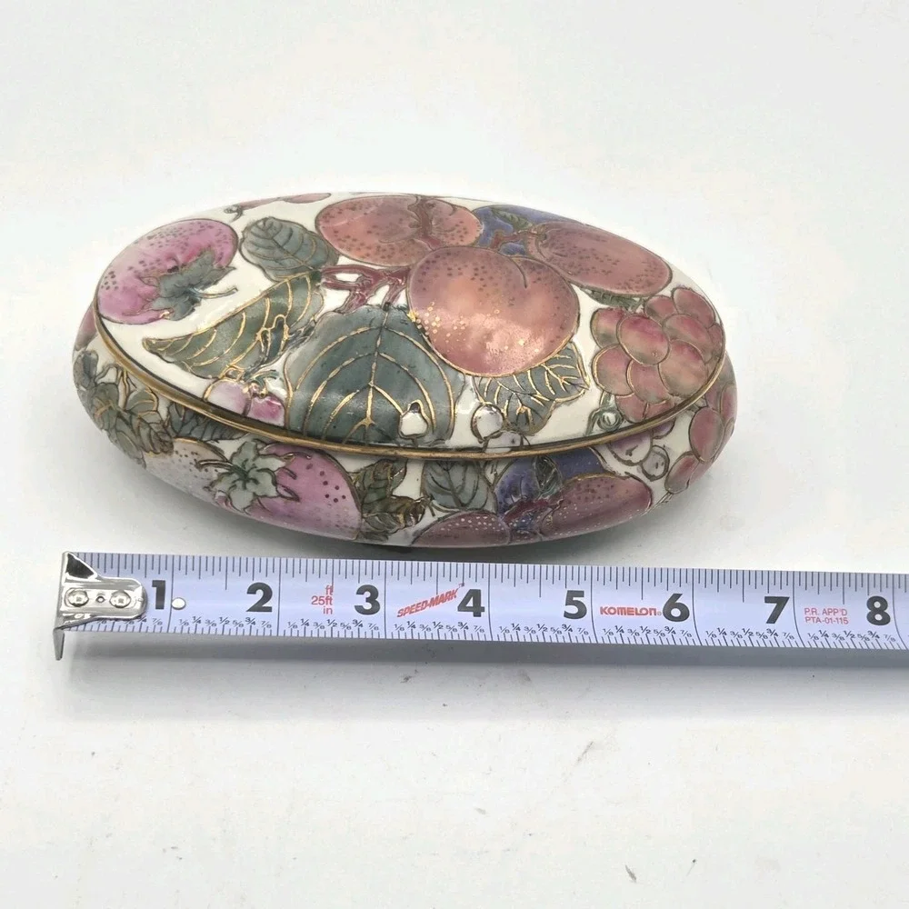 VINTAGE Toyo China Oval Enameled Trinket Jewelry Box